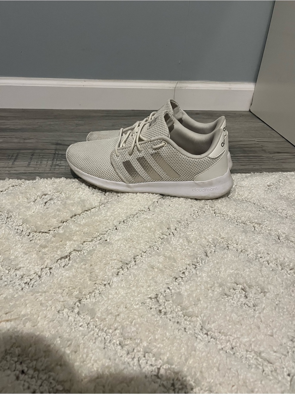 Adidas Lightweight Knit cloud foam QT racer shoes size 8
